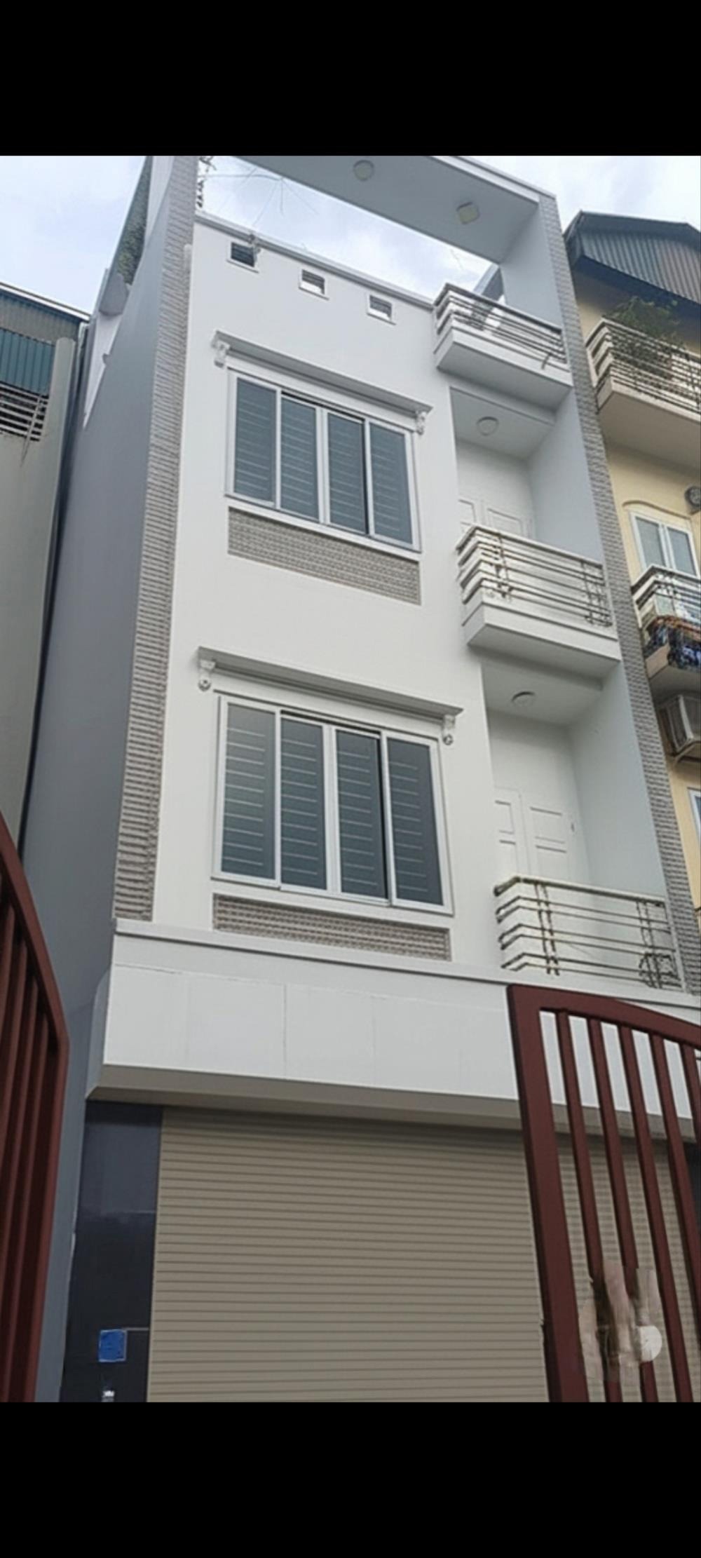 Cần Sang Nhượng Nhà 4 Tầng Tự Xây, Vị Trí Đắc Địa Liên Ninh - Ngọc Hồi