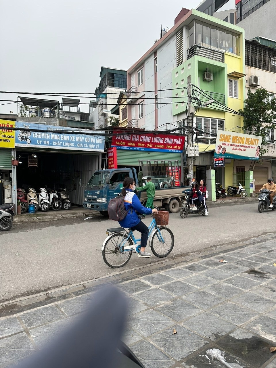 Bán Đất Ngọc Thụy, Long Biên - Vị Trí Đẹp, Kinh Doanh Tốt, Giá 75.9 Tỷ