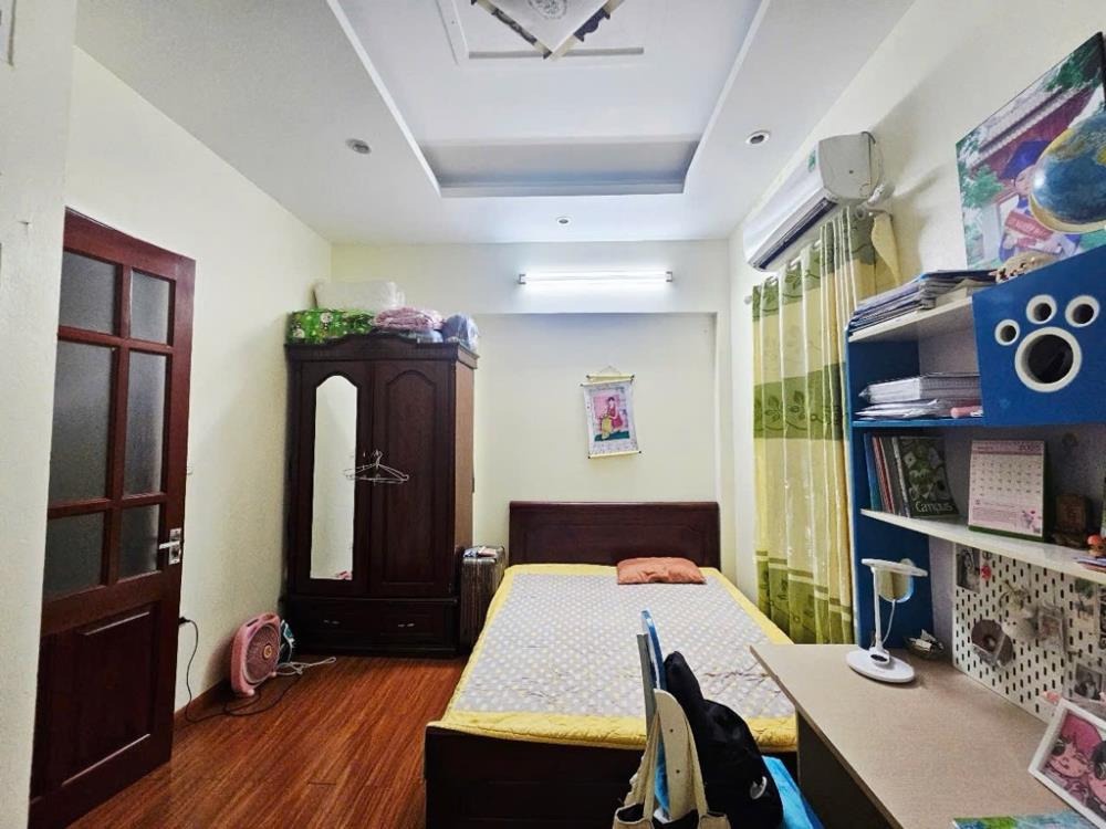 🏡 Bán nhà Phú Diễn, Bắc Từ Liêm - 4 Tầng, Giá Tốt - 10 tỷ