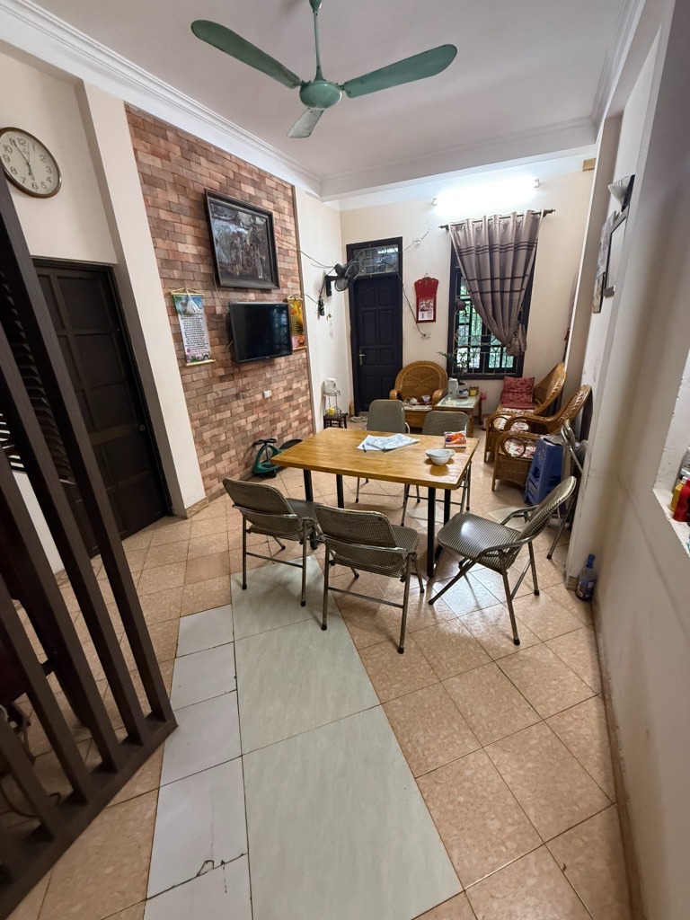 Bán Gấp Nhà Phố Đại La 65m2, Lô Góc, Giá 27 Tỷ Có TL - Vị Trí Đắc Địa