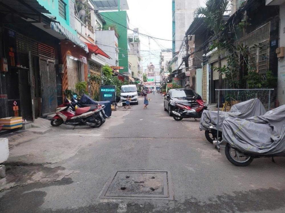 Siêu phẩm 3 Tầng - Lê Văn Quới - Vị trí đắc địa - Giá chỉ 6 tỷ 250