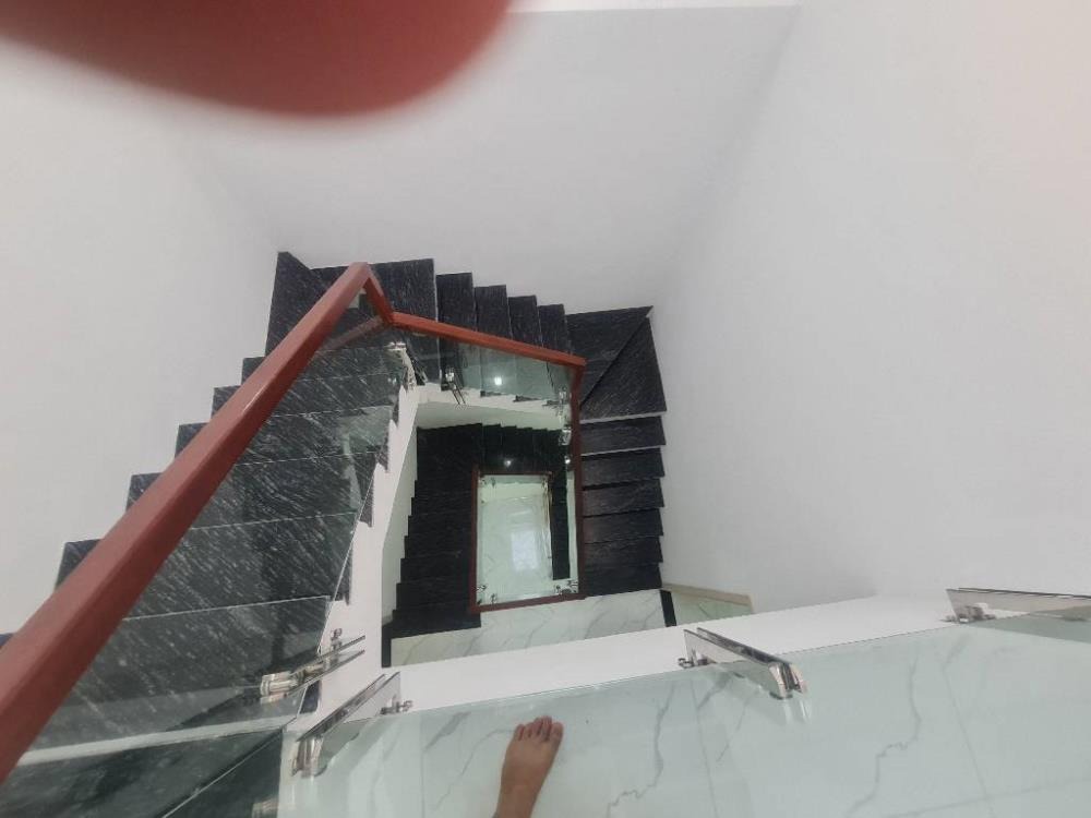 Nhà phố Hoàng Hoa Thám - Vị trí đắc địa, 3 tầng, 58m2 - 8 tỷ