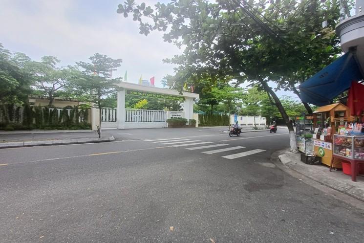 GÓC 3 MẶT THOÁNG – NHÀ 2 TẦNG KIÊN CỐ ĐÂT 80M2 – TT HẢI CHÂU
