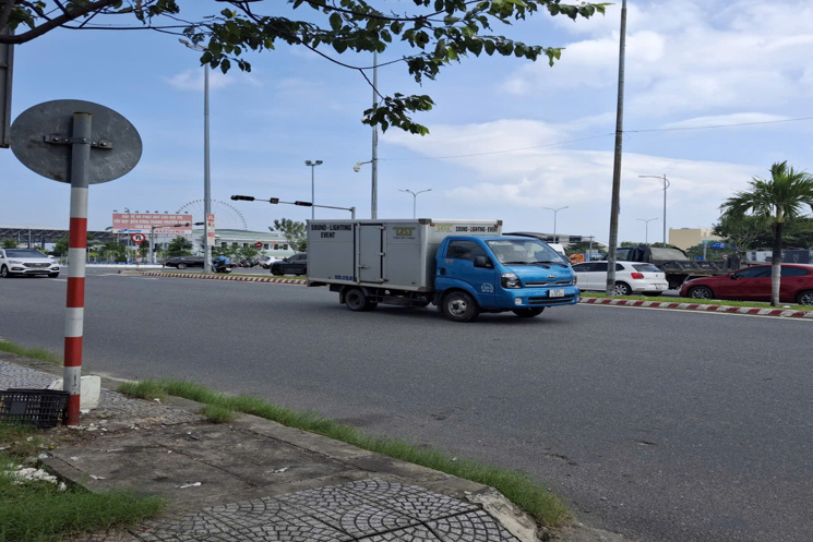 ĐẤT LÔ GÓC, NGÃ TƯ Ô TÔ THÔNG TỨ HƯỚNG, NGŨ HÀNH SƠN ĐN