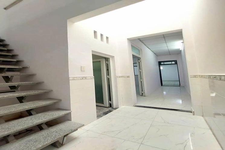 BÁN GẤP ĐẤT MẶT TIỀN THẠNH LỘC 52 – Q.12 – 1.233M2 (1.033M2 THỔ CƯ) – CHỈ 13,5 TỶ
