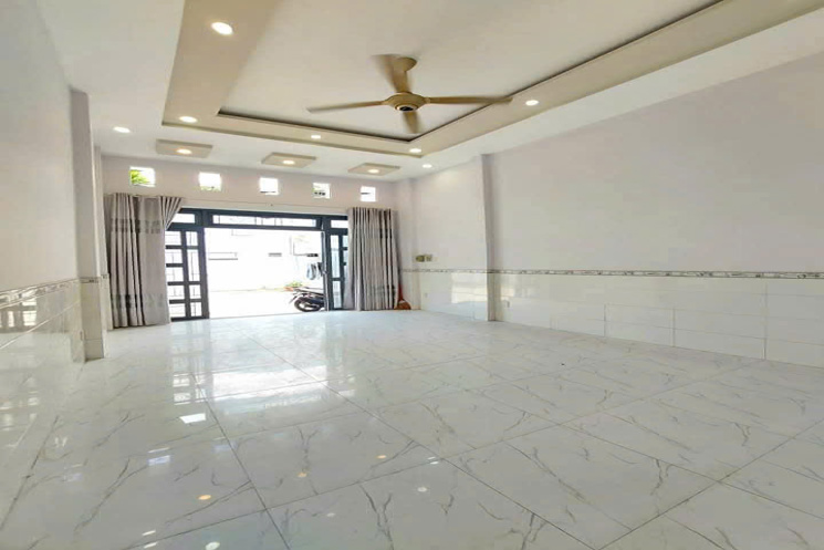 GIẢM 500 TRIỆU BÁN GẤP NHÀ 2MT HẺM 8M HUỲNH THỊ HAI NGAY CHỢ HẠT ĐIỀU CHỈ 5.59 TỶ