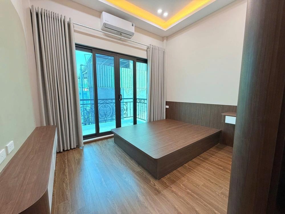 Ngõ 62 Khương Đình: Nhà 5 Tầng, Mặt Tiền Rộng, Kinh Doanh Đỉnh - Giá 10.8 Tỷ