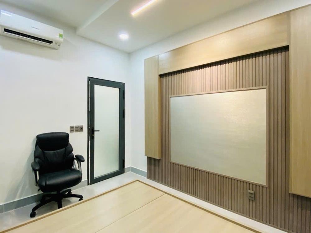 Nhà Mới Gần ĐH Công Nghiệp 4 - 90m2 - 6.xx Tỷ - Gò Vấp