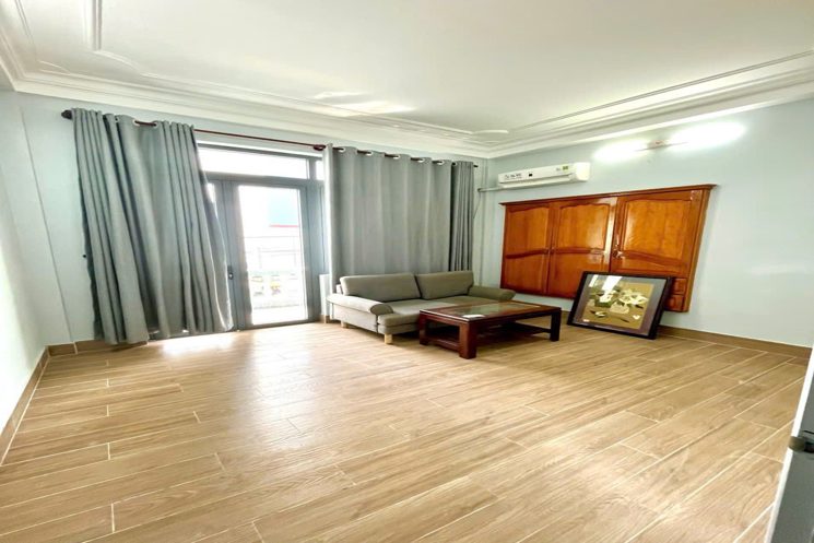 NHÀ ĐẸP HẺM Ô TÔ  NGUYỄN KIỆM TRUNG TÂM TP