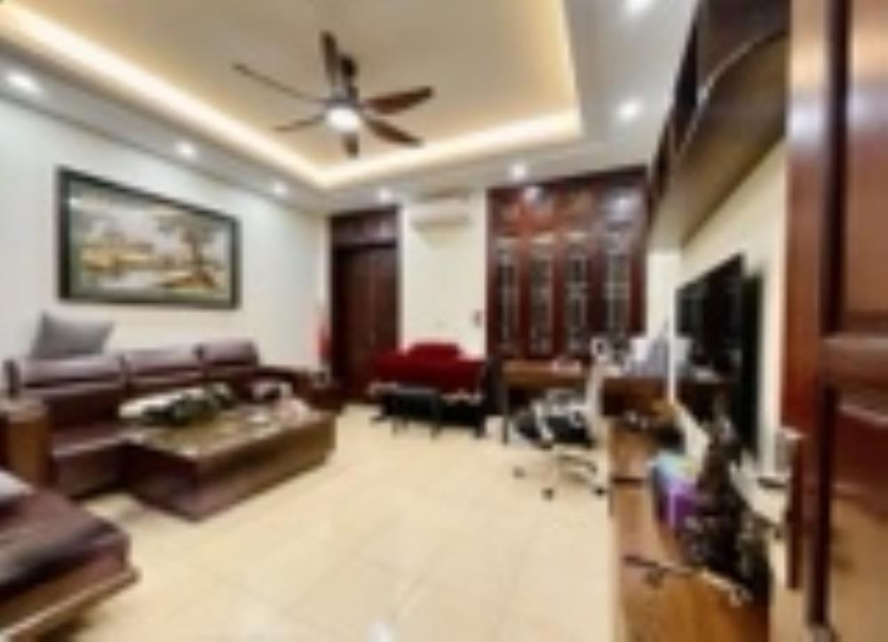 Bán nhà LK KĐT Văn Quán 69m2 x 4 tầng, MT 5m, Giá 19 tỷ