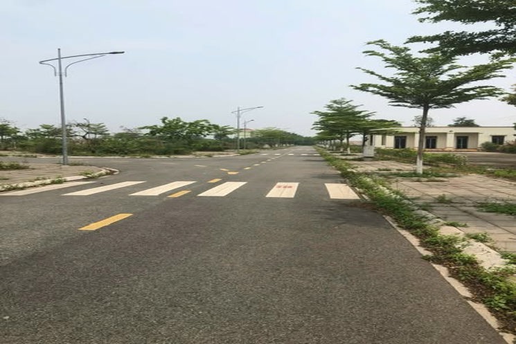#CẦN BÁN LÔ GÓC 80M ĐẤT ĐẤU GIÁ ECO TAM NÔNG _ PHÚ THỌ