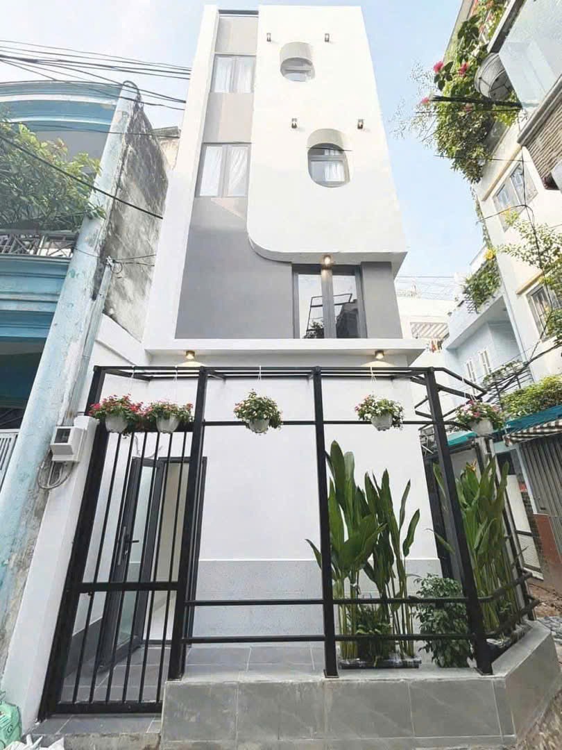 Bán Nhà Gần Chợ Bình Tây, Quận 6 - 3 Tỷ 450 - Pháp Lý Đầy Đủ