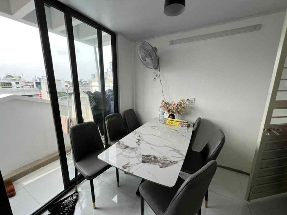 Bán nhà ngõ phố giá tốt Hà Nội - 41m2, 5 tầng, gara ô tô, pháp lý chuẩn