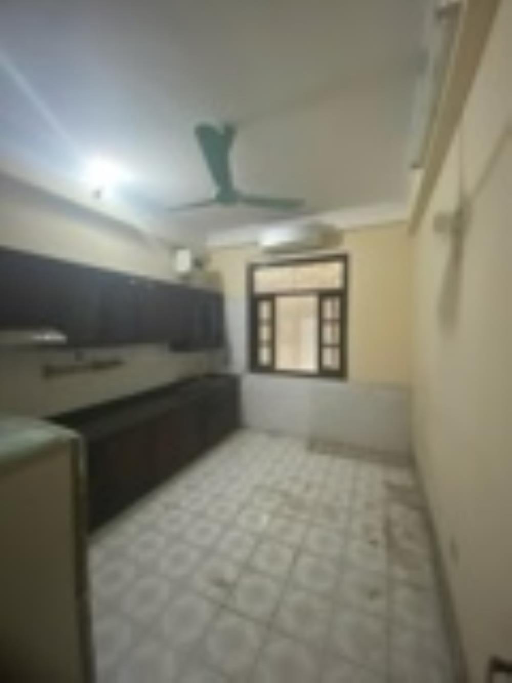 Siêu phẩm Ngõ 58 Nguyễn Khánh Toàn - Nhà 4.5 Tầng, 3 Mặt Thoáng, Giá 12.8 Tỷ