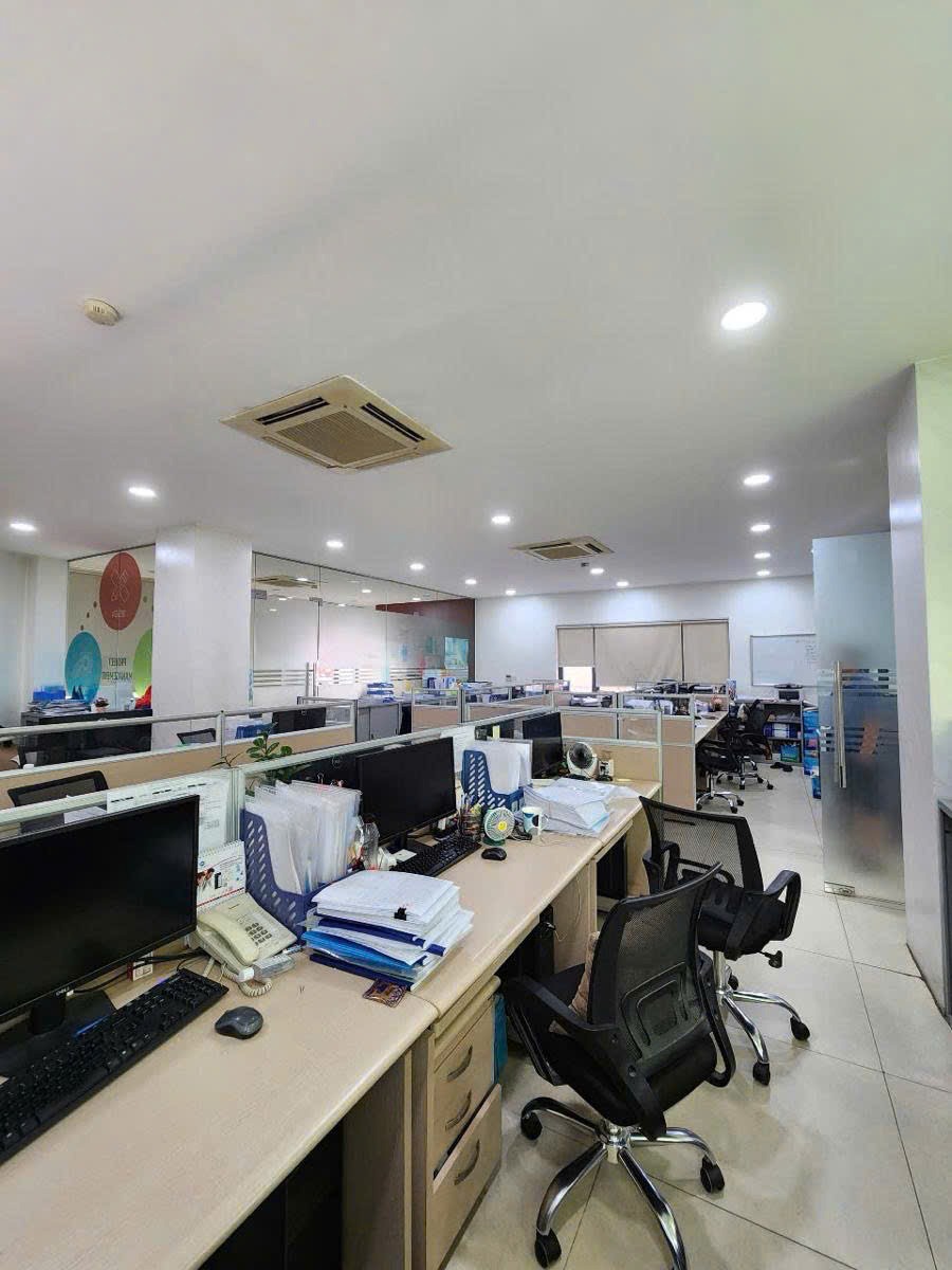 Tòa nhà 7 Tầng Mặt Ngõ Đống Đa 57m2 - Vị Trí Đắc Địa, Kinh Doanh Sẵn