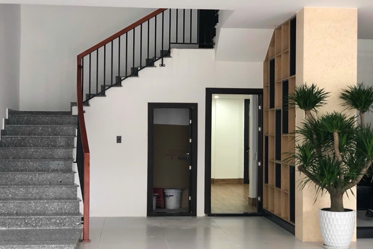 BÁN TÒA CĂN HỘ LÔ ĐÔI BÌNH HÒA 5 – 153M² – 6 TẦNG – DOANH THU ỔN ĐỊNH 60 TRIỆU/THÁNG – GIÁ 15.2 TỶ