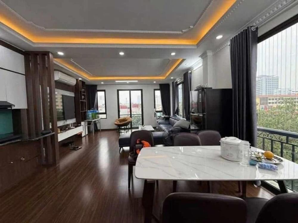 Bán nhà riêng Hoàng Hoa Thám - Ba Đình - 45m2 - 6 Tầng - Thang Máy - 10.9 tỷ