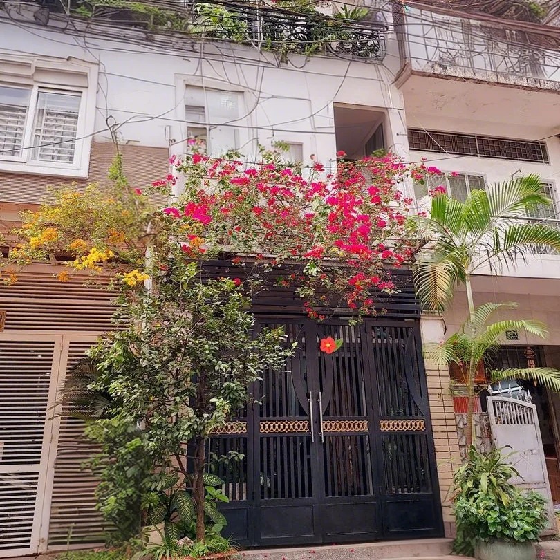Nhà Phố Quận 3 - 3 Tầng, 63m2, Xe Tải Vào - Giá 13 Tỷ