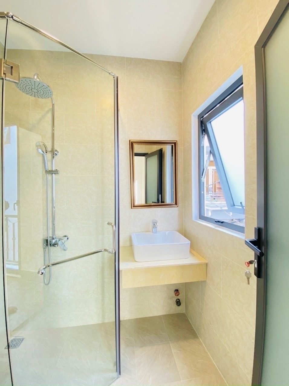 Nhà 7.25 tỷ - Dòng tiền 30tr/tháng - 5PN, 6WC, Bình Thạnh