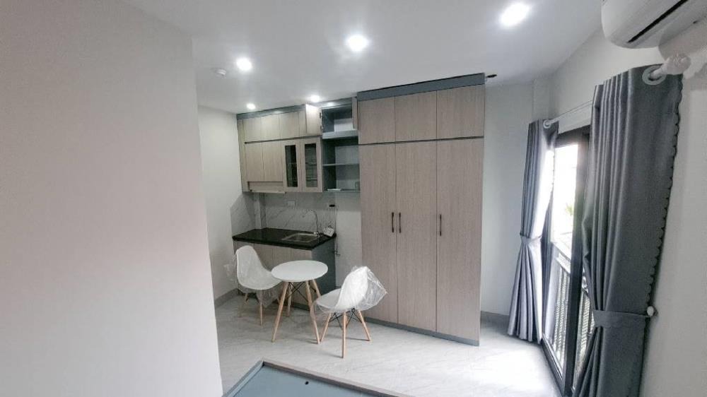 Cho Thuê/Bán CHDV 7 Tầng, Thang Máy, 11 Phòng Khép Kín - Cầu Giấy - Dòng Tiền 55TR/Tháng