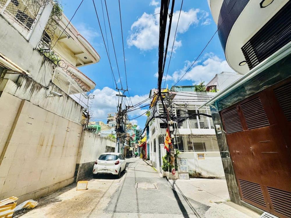 Bán Nhà Mới 5 Tầng, Có Thang Máy, Căn Góc 2 Mặt Tiền, Phan Tây Hồ - 11.9 Tỷ