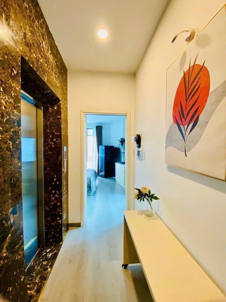 Bán Nhà Mới 5 Tầng, Có Thang Máy, Căn Góc 2 Mặt Tiền, Phan Tây Hồ - 11.9 Tỷ