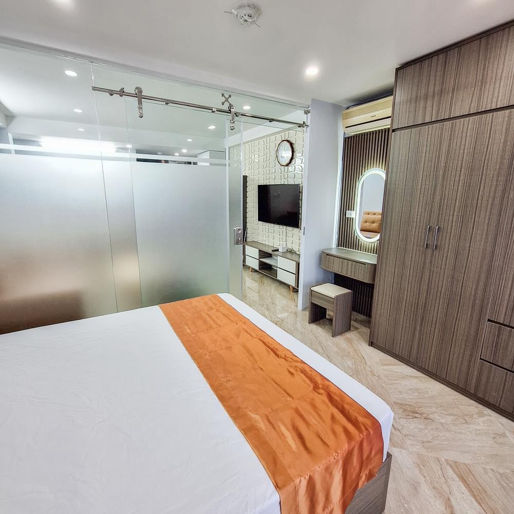 Cho Thuê Căn Hộ Mini 52m2, Phố Hào Nam - Nội Thất Full, Giá 8.5 triệu