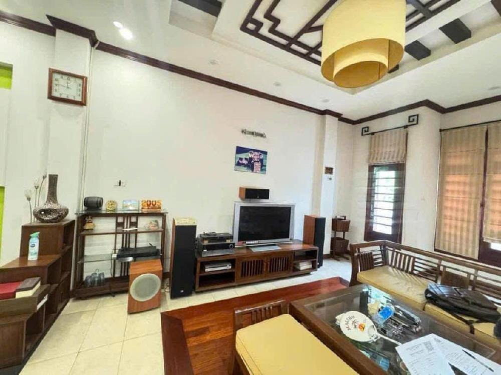 Bán nhà mặt phố Bà Triệu - 79m2, 65 tỷ - Siêu lợi nhuận