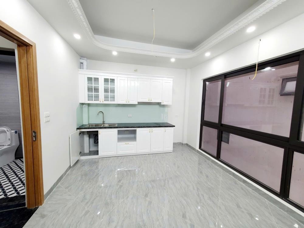 Cổ Nhuế - Nhà Mới 6 Tầng, Mặt Tiền Rộng, Giá 7.25 Tỷ