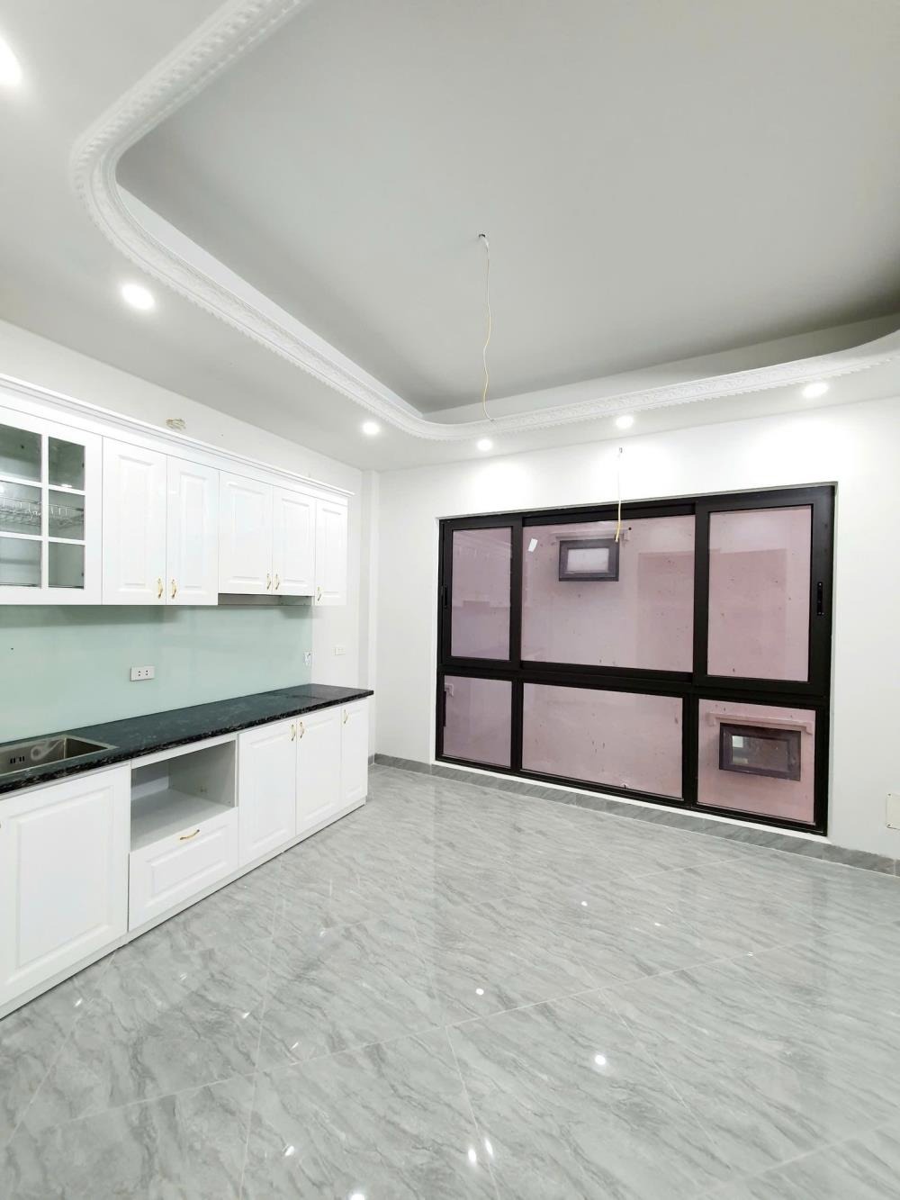 Cổ Nhuế - Nhà Mới 6 Tầng, Mặt Tiền Rộng, Giá 7.25 Tỷ