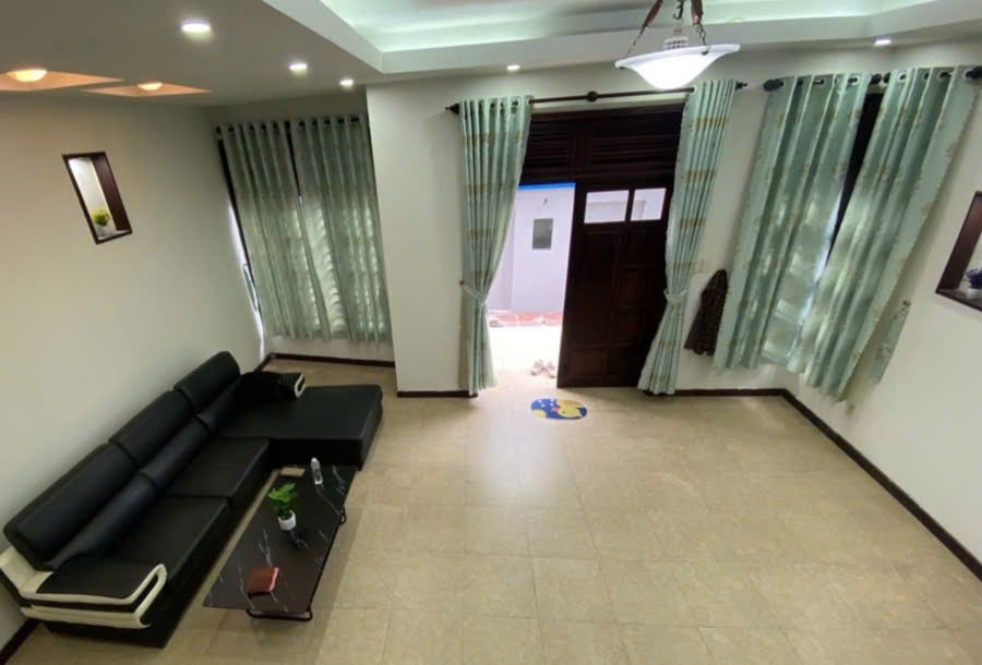 Nhà Bà Điểm Hóc Môn Giá Tốt: 4PN, 136m2, 4.56 Tỷ Thương Lượng