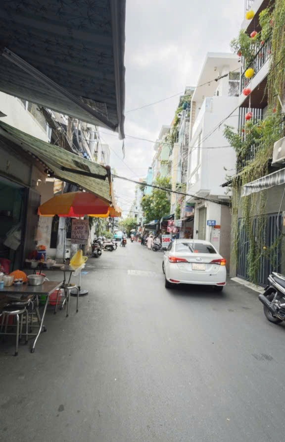 Bán Nhà Đẹp Quận 3 - 5PN, Hẻm 4m Nguyễn Thiện Thuật - Giá 7.5 Tỷ