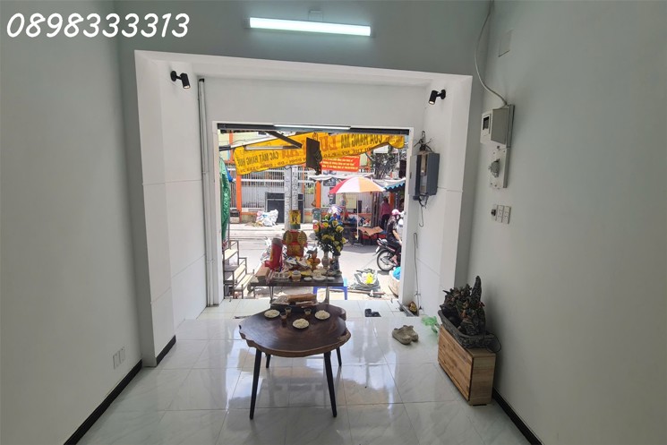 Bán nhà Mặt tiền 84 Bùi Thế Mỹ, Nhà ngay chợ sầm uất tiện kinh doanh buôn bán, cho thuê
