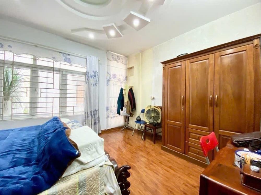 Nhà Mặt Phố Hà Đông 4 Tầng, 8m Mặt Tiền, Kinh Doanh Đỉnh Cao - Giá 10 Tỷ