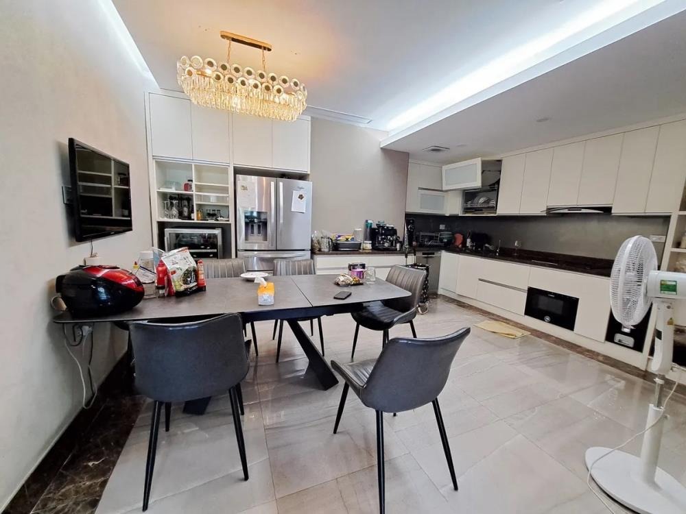 Bán Căn Hộ Vimcom Center Bà Triệu 300m² - Giá 53 Tỷ - Full Nội Thất