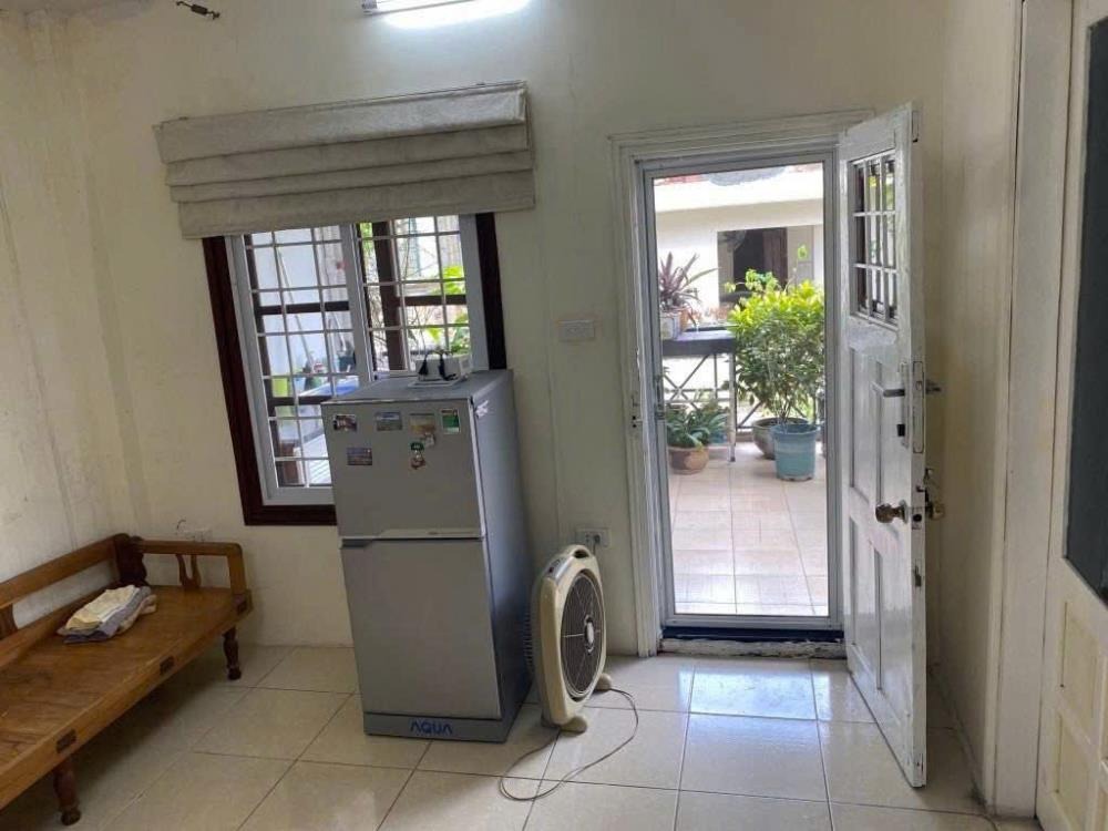 Cho Thuê Nhà 4 Tầng Hào Nam, Đống Đa - 17tr/tháng - Full Nội Thất