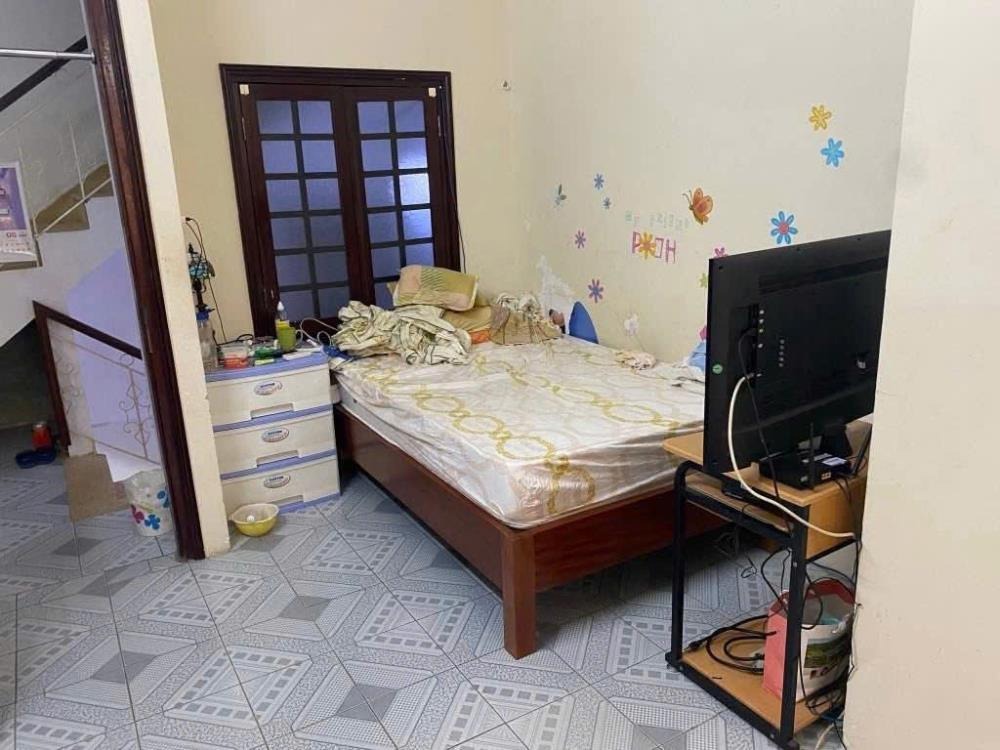 Cho Thuê Nhà 4 Tầng Hào Nam, Đống Đa - 17tr/tháng - Full Nội Thất