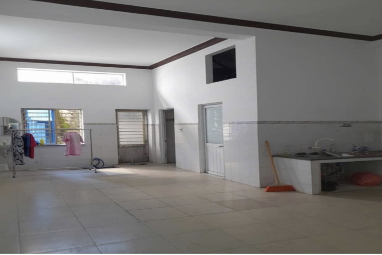 Nhà 2 tầng mặt tiền Ngô Quyền. DT:150m , đang cho thuê 16tr/tháng