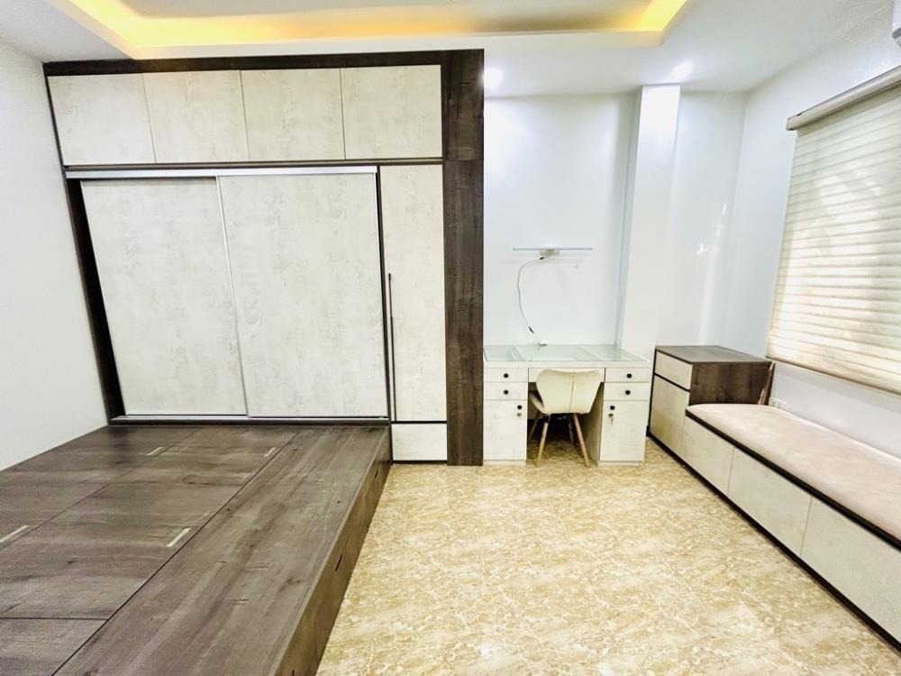 💥Khám Phá Nhà Đẹp 80m Ra Phố, Full Nội Thất, 5 Tầng, Trung Tâm Đống Đa