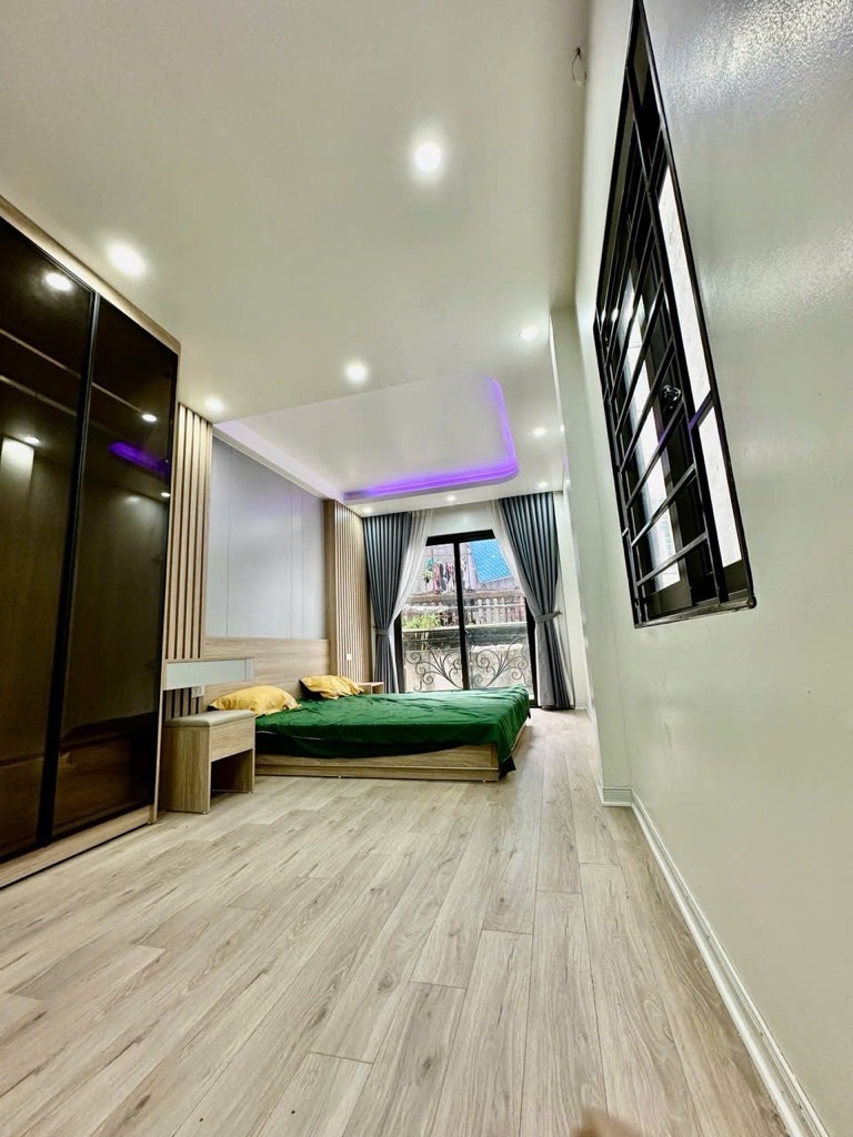 Chốt Nhanh Sinh Lời - Bán Nhà Đẹp, Vị Trí Đắc Địa