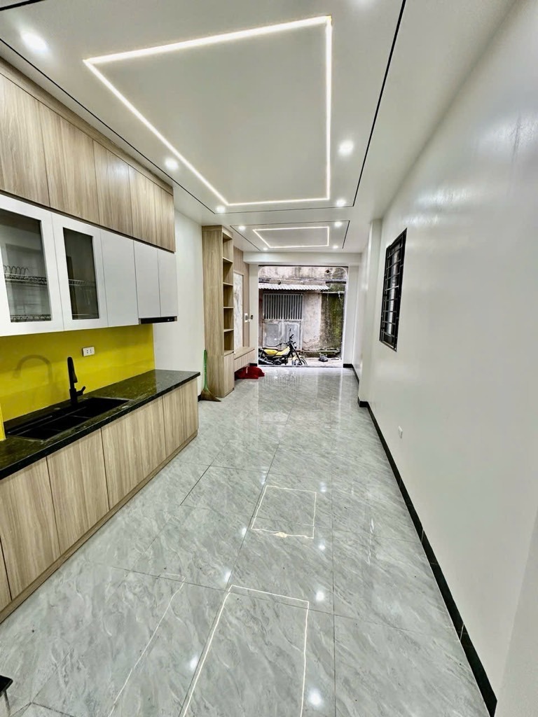 Chốt Nhanh Sinh Lời - Bán Nhà Đẹp, Vị Trí Đắc Địa