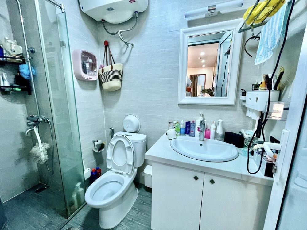 Chung Cư KĐT Mới Nghĩa Đô 42m² - 2PN - Full Nội Thất - Giá 4.35 Tỷ
