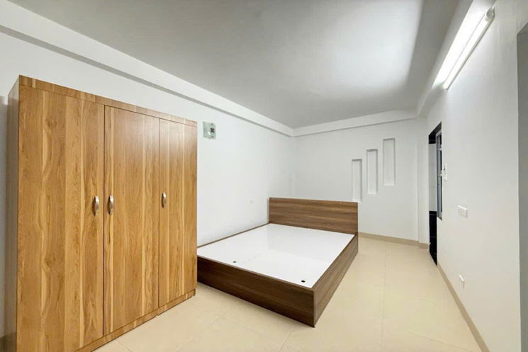 Bán nhà Vương Thừa Vũ - Khu phân lô quân đội 6 tầng giá 7,65 tỷ