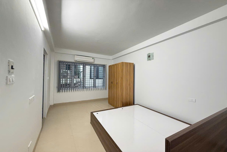 Bán nhà Vương Thừa Vũ - Khu phân lô quân đội 6 tầng giá 7,65 tỷ
