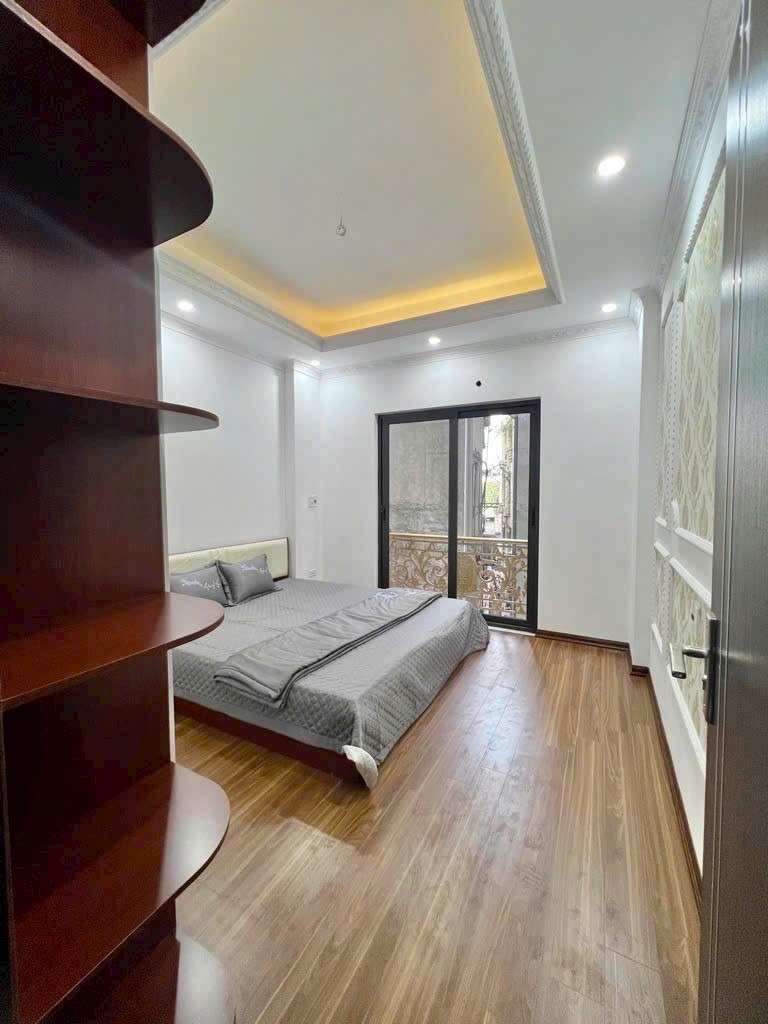 Bán nhà Vĩnh Hưng: Ngõ ô tô, 5 tầng, Full nội thất - Vị trí đắc địa, Tiện ích vượt trội