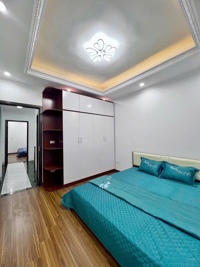 Bán nhà Vĩnh Hưng: Ngõ ô tô, 5 tầng, Full nội thất - Vị trí đắc địa, Tiện ích vượt trội