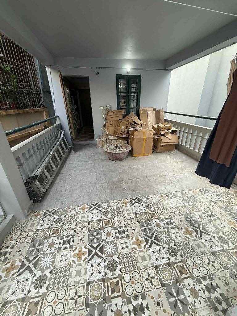 Bán nhà trung tâm Hai Bà Trưng 40m² Ra Phố, Lô Góc, Giá 10.5 Tỷ