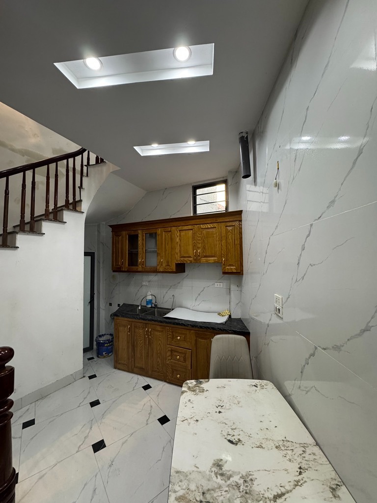Chính chủ cần tiền gửi bán nhà 5 tầng 34m² thoáng đẹp, giá ưu đãi
