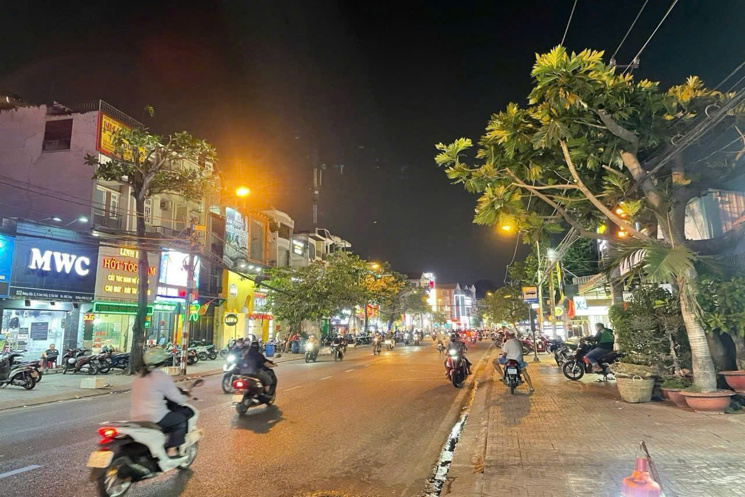Nhà mặt tiền Hoàng Diệu 2, TP Thủ Đức – ngang 8m – đầu tư sinh lời ngay Nhà mặt tiền Hoàng Diệu 2, TP Thủ Đức – ngang 8m – đầu tư sinh lời ngay