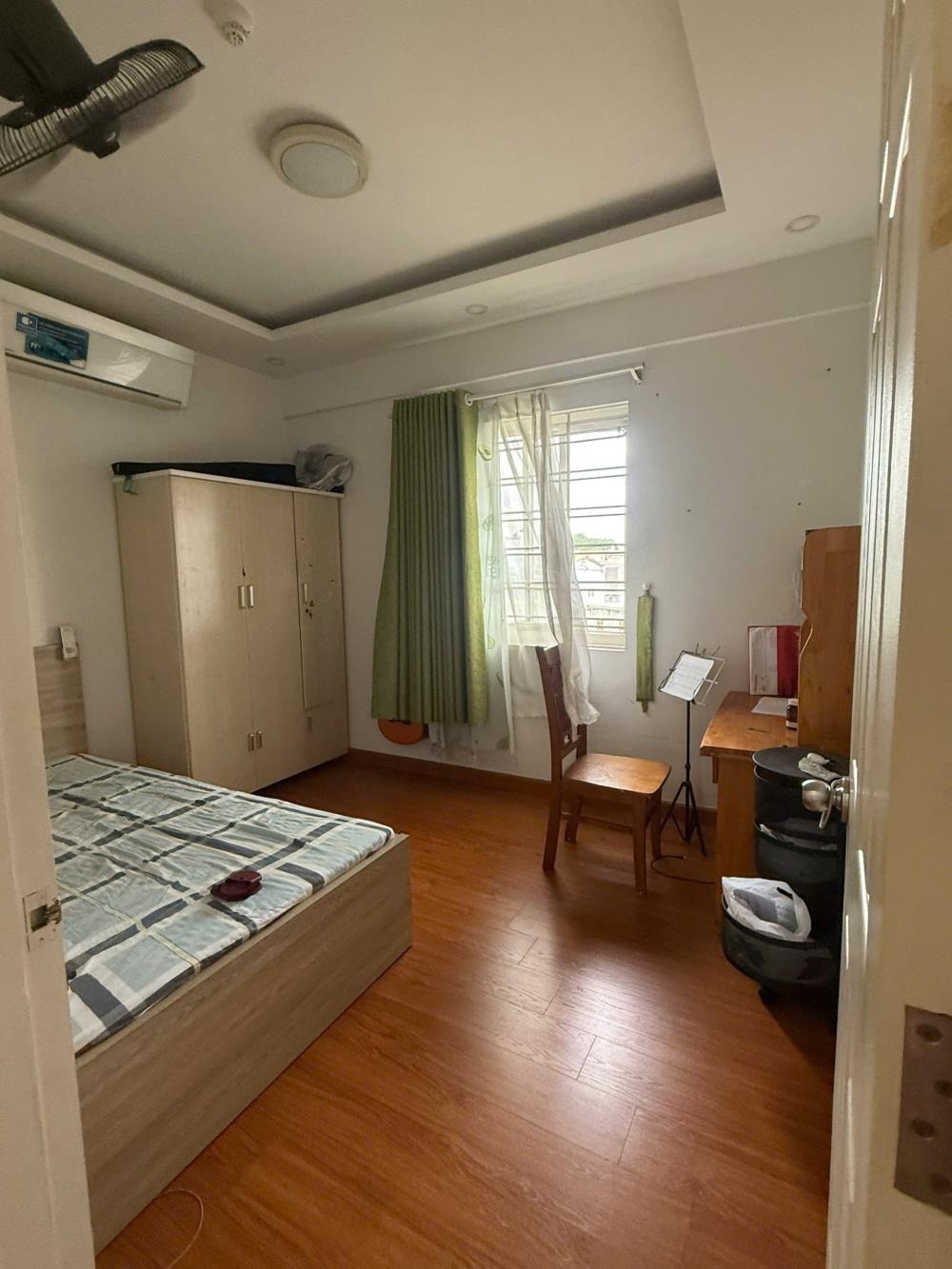Bán Căn Hộ 2 Phòng Ngủ, View Công Viên, Gần Khu Công Nghệ Cao Quận 9 - Giá 2.7 Tỷ